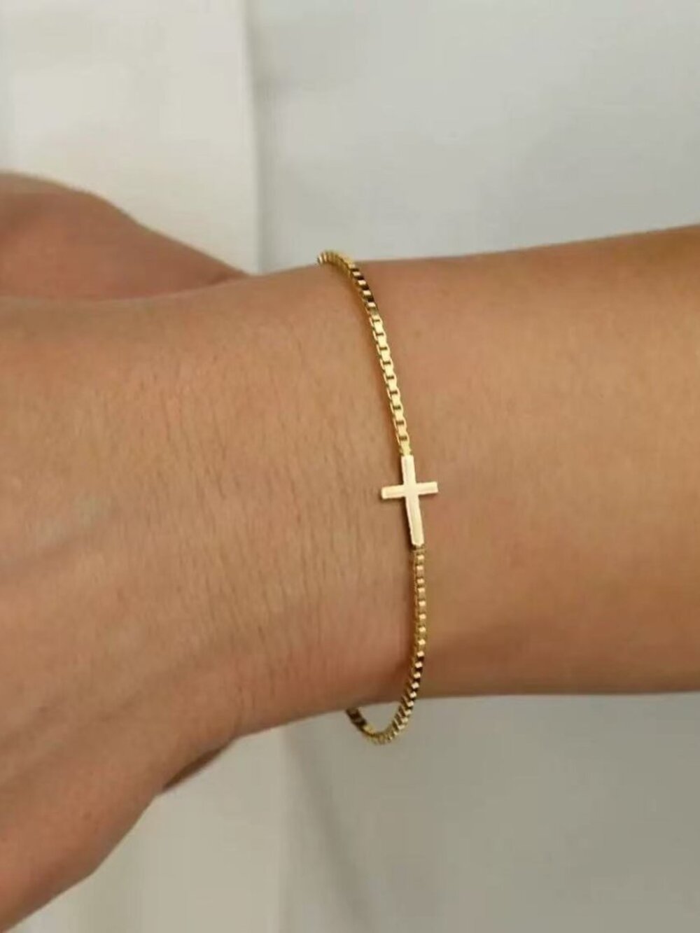 3/$35 NWT 18K Gold Plated Stainless Steel Cross Bracelet Minimalist Box Chain